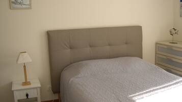 1 Schlafzimmer, Bügeleisen/Bügelbrett, Rollstuhlgeeignet