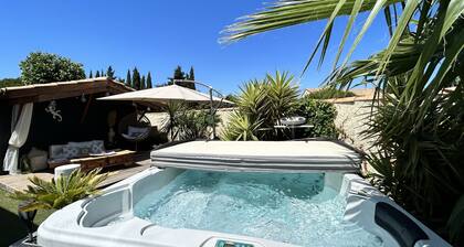 Villa climatisée avec Piscine et Jacuzzi privé, en CAMARGUE