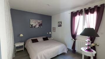 2 chambres, fer et planche Ă repasser, lit parapluie, Wi-Fi gratuit