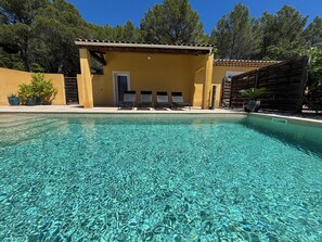 Piscine extérieure