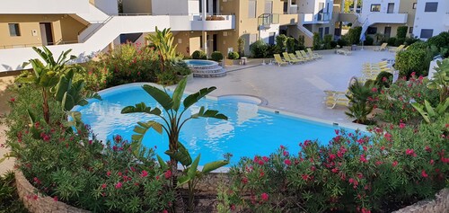 AlburVillage, Quality, Luxury, New, 2 bedrooms, ground floor, swimming pool, Solarium, Free Wifi