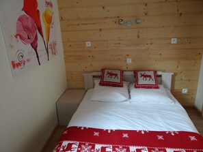 2 chambres, fer et planche Ă repasser, lit parapluie, Wi-Fi gratuit