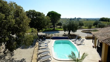 Piscine extérieure, piscine chauffée