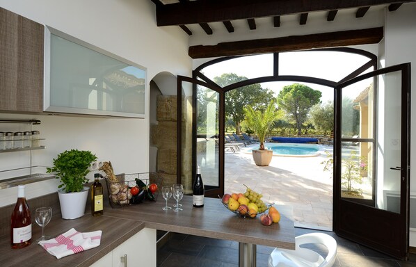 Piscine extérieure, piscine chauffée