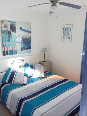 1 bedroom, iron/ironing board, internet