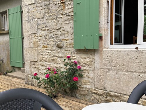 Witihin the marais poitevin, house with character is an enjoyable place to stay