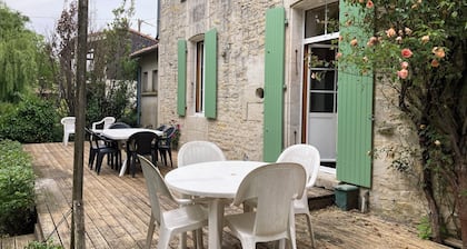Witihin the marais poitevin, house with character is an enjoyable place to stay