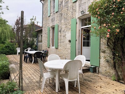 Witihin the marais poitevin, house with character is an enjoyable place to stay