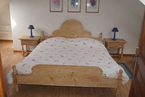 2 chambres, fer et planche à repasser, Wi-Fi