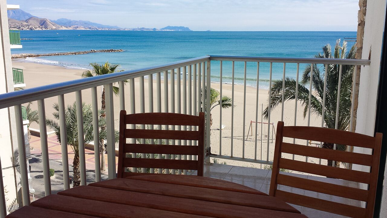 Balcon avec vue sur mer