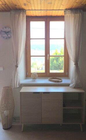 Interior - Gite for Lac de Saint-Point (Gite de France label) (Les Grangettes)