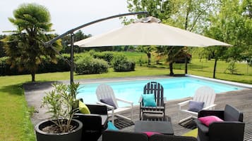 Piscine extérieure, piscine chauffée