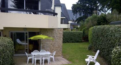 Seaside, apartment T2 ground floor renovated, garden 150 m2 fenced for 5 pers + pkg