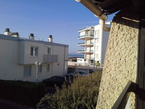 Property grounds - Villa 75 m2 at 50 meters from the beach 5-7 people (Le Grau-Du-Roi)
