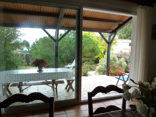  Confortable maison150 M de mer, face au bois des Eloux, 6vélos et Wifi gratuits