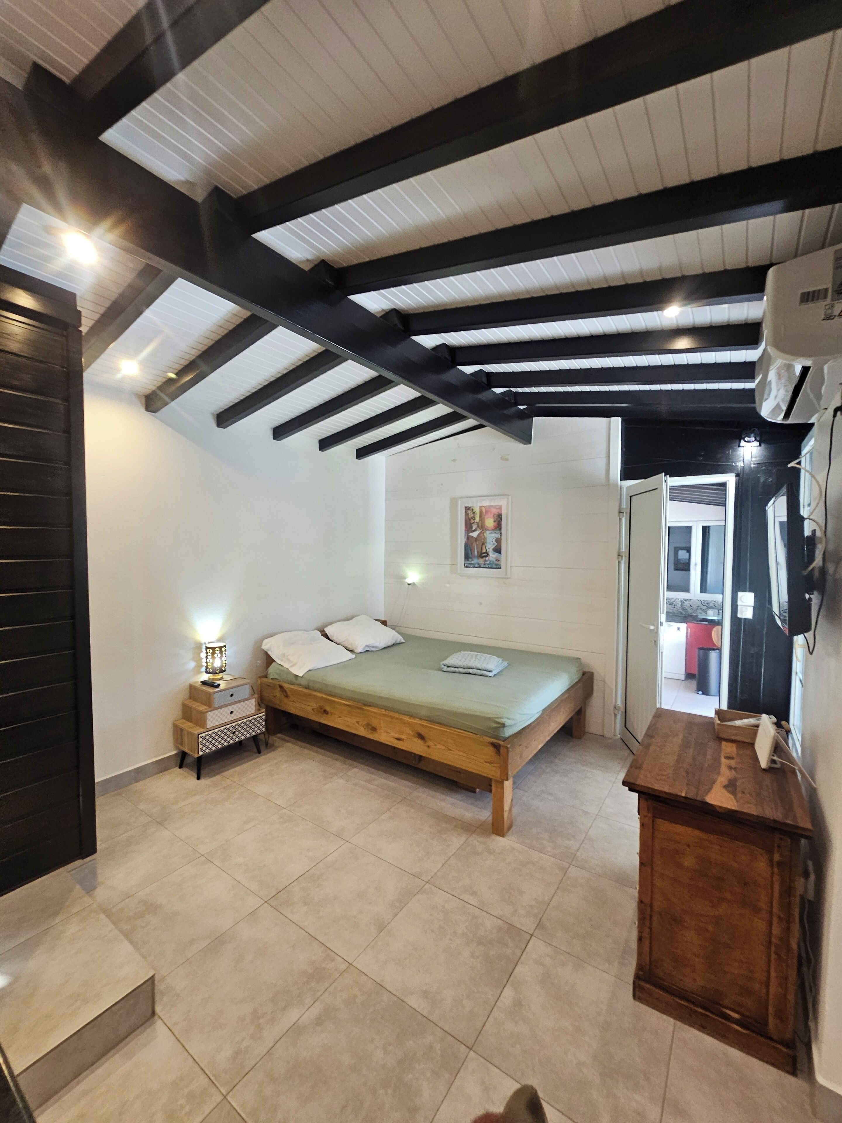 2 chambres, Wi-Fi gratuit, draps fournis