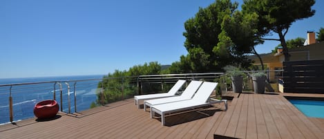 Piscine extérieure