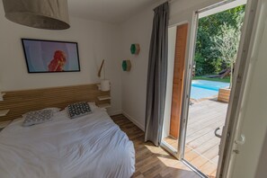 3 室のベッドルーム、アイロン / アイロン台、WiFi、ベッドシーツ