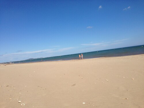 T3 air-conditioned villa with swimming pool in the clos de Socorro