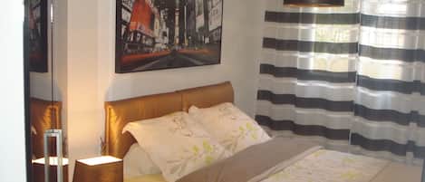 2 bedrooms, iron/ironing board, WiFi, wheelchair access