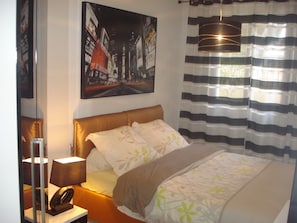 2 bedrooms, iron/ironing board, WiFi, wheelchair access - TOP-OF-THE-RANGE APARTMENT IN THE CITY CENTER AND 300M FROM THE SEASIDE (Menton)