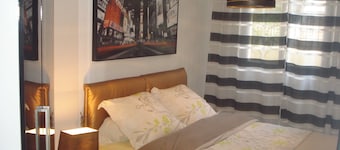 TOP-OF-THE-RANGE APARTMENT IN THE CITY CENTER AND 300M FROM THE SEASIDE