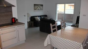 智能電視、書籍