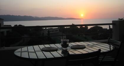 Opinión sobre el golfo DE ST. Florent y un inolvidable atardecer