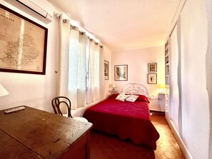 3 Schlafzimmer, Bügeleisen/Bügelbrett, Reisekinderbett, WLAN