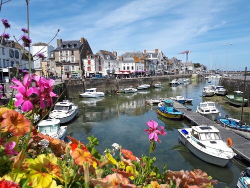 WATERFRONT APARTMENT LE CROISIC FACE MER 1ERE LIGNE