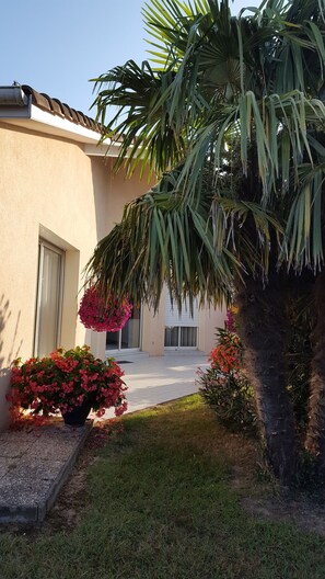 Exterior detail - 4* AIR-CONDITIONED VILLA WITH SECURE HEATED POOL NEAR HOSSEGOR CAPBRETON (Saint-Vincent-De-Tyrosse)