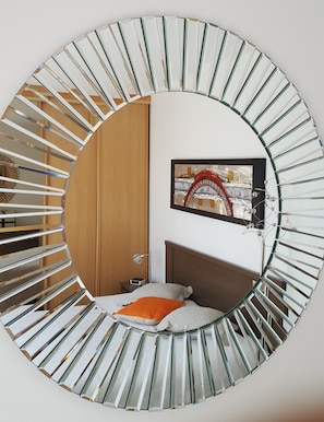 4 bedrooms, desk, iron/ironing board, free WiFi
