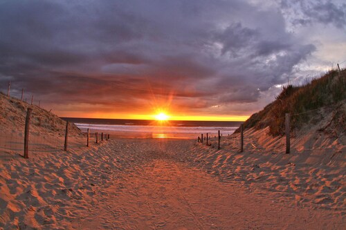 VILLA 4* CLIMATISEE PISCINE CHAUFFEE SECURISEE PROCHE D'HOSSEGOR CAPBRETON