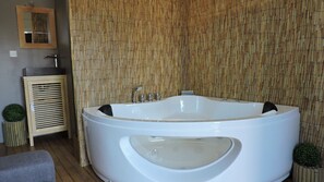 Een douche, een bubbelbad