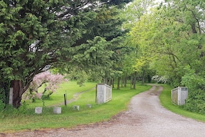 Overnatningsstedets område