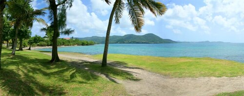 huoneisto 40 M² DOUCE VAGUE Hotelli Gros-rusinoiden rannalle päin