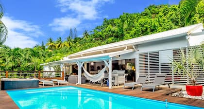 Charming bioclimatic villa in DESHAIES, 300m from Fort Royal beach