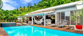 Schöne bioklimatische charmante Villa in DESHAIES, nahe dem Strand von Fort Royal