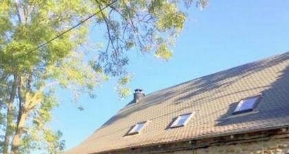 Exceptional setting, fresh air, peace and quiet, sleeps 12