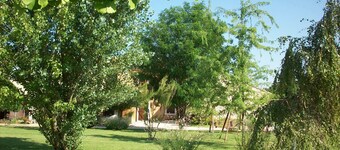 Provençal farmhouse with character of 90m2 in Pernes-Les-Fontaines (near ventoux)