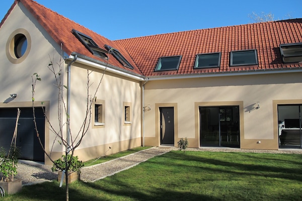 Extérieur devant et jardin