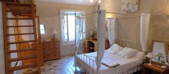 Hus 70 m2 i Fontvieille Provence med hage for 6 personer