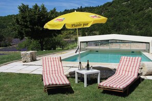 Indoor pool -  Between Ventoux and Luberon *** (Aurel)