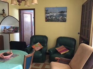 Interior - independent house VALS les BAINS located in a quiet area. (Vals-Les-Bains)