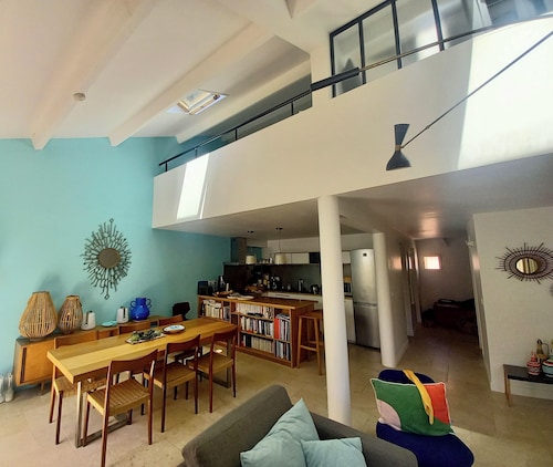 NEW PRICE!  Porquerolles Village house 130 m2 near Place d'Armes 8 people