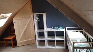 3 Schlafzimmer, Bügeleisen/Bügelbrett, WLAN, Bettwäsche