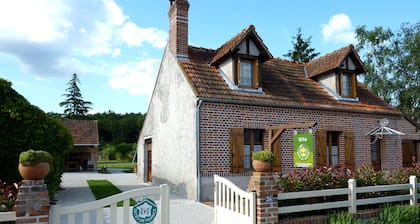 Típica casa de Solognote, 'chanclos viejos' Casa Rural por habitaciones,Chambord