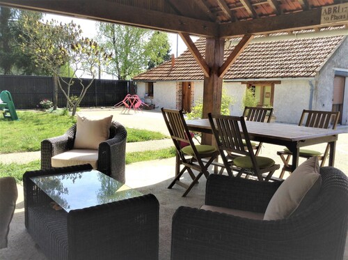 holiday cottage for rent,  castle of loire valley, Sologne