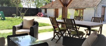 holiday cottage for rent, castle of loire valley, Sologne
