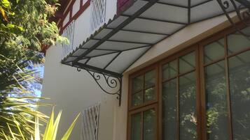 DĂ©tail de lâextĂ©rieur